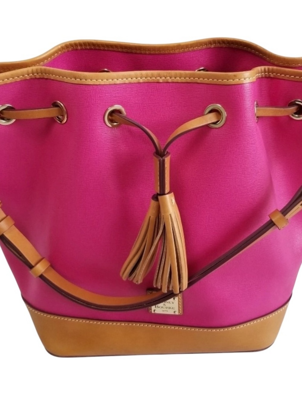 Dooney & Bourke Claremont Leather Drawstring Bag EUC - Picture 3 of 15